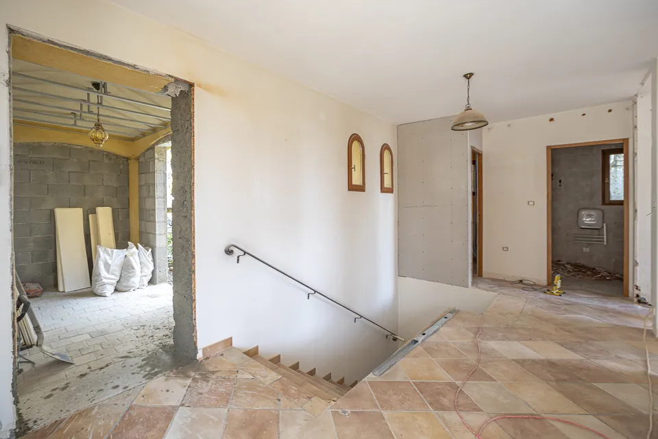 Villa Alba — the entrance, before the works