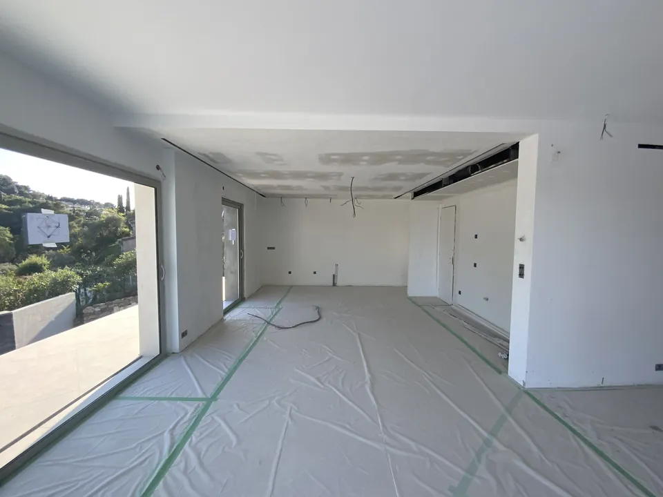 Villa Canopée — the kitchen, before the renovation